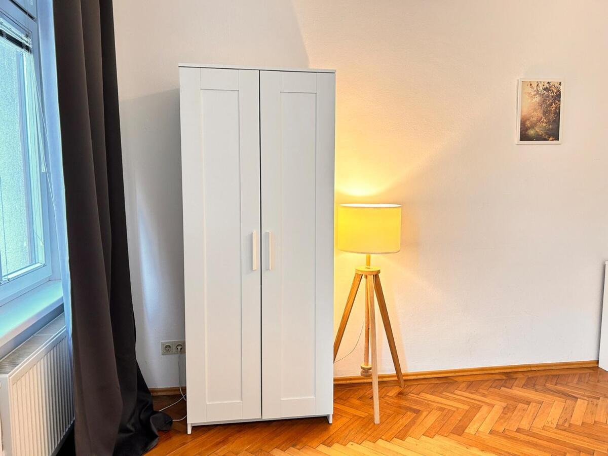 Charming Loft For 4 Guests In 20 Apartment Wien