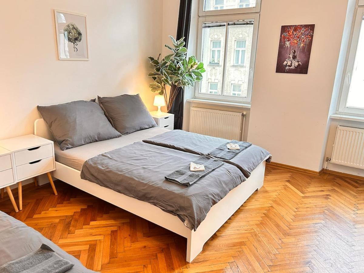 Charming Loft For 4 Guests In 20 Apartment